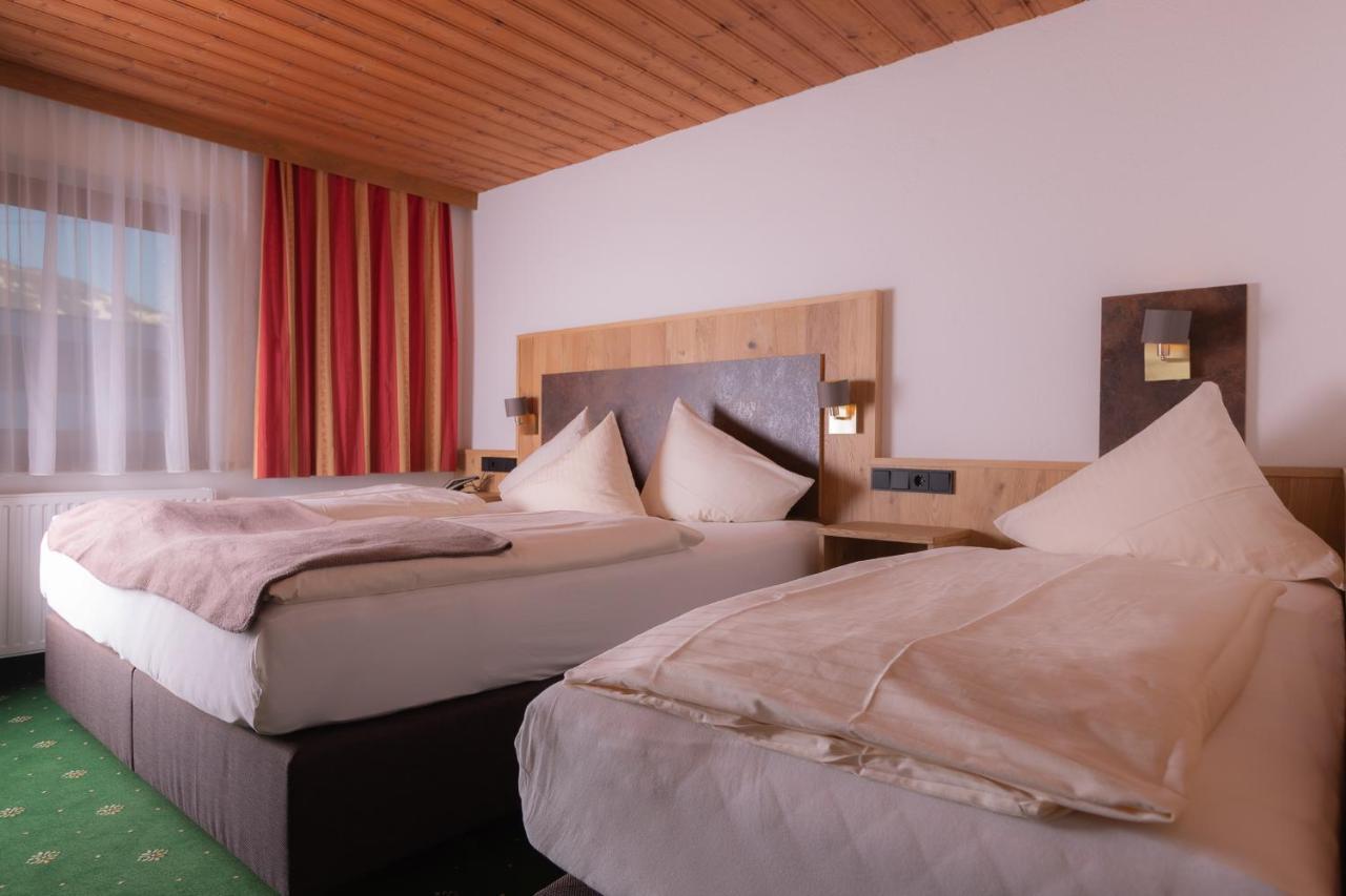 Hotel Eckartauerhof Майерхофен Екстериор снимка