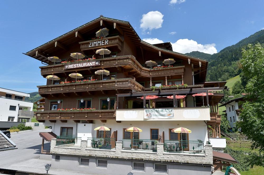 Hotel Eckartauerhof Майерхофен Екстериор снимка