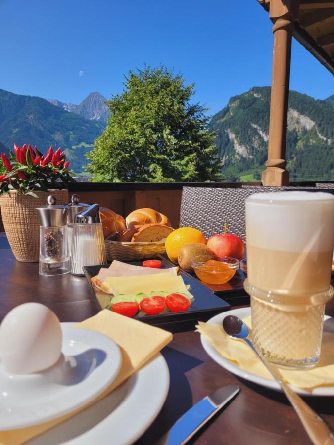 Hotel Eckartauerhof Майерхофен Екстериор снимка