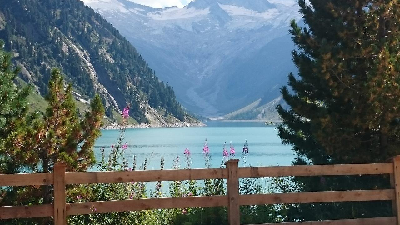 Hotel Eckartauerhof Майерхофен Екстериор снимка